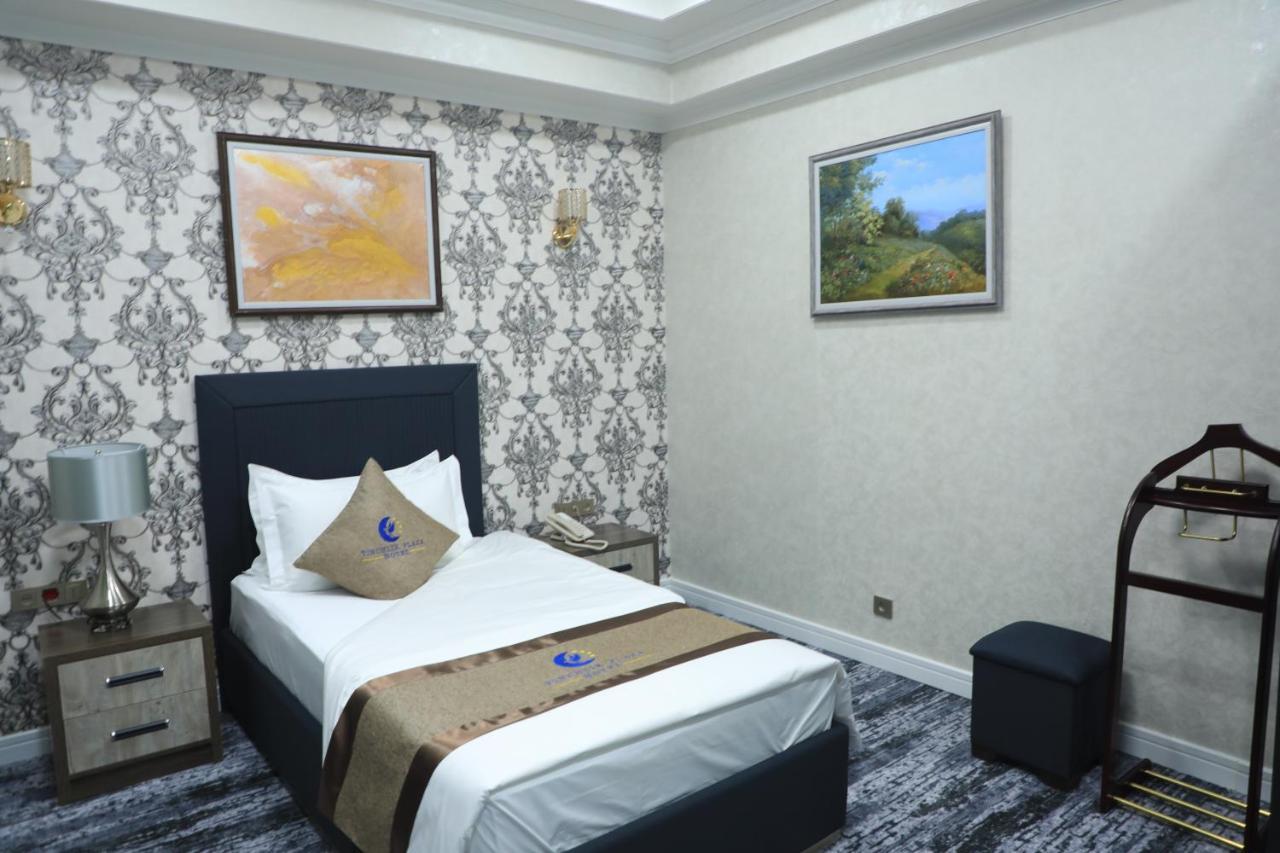 Tinchlik Plaza Hotel Navoi Kültér fotó