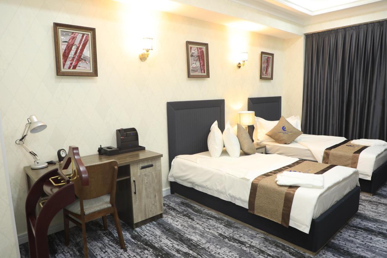 Tinchlik Plaza Hotel Navoi Kültér fotó