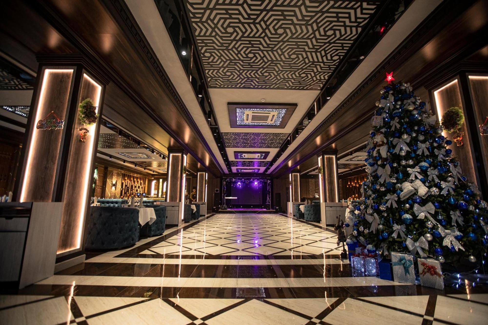 Tinchlik Plaza Hotel Navoi Kültér fotó